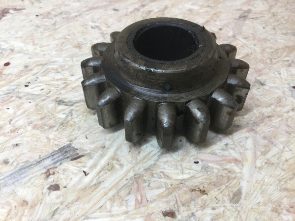 Fahr D17 A8 Getriebe Zahnrad