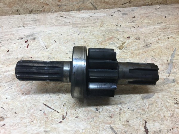 Mc Cormick D432 Vorgelegewelle B32