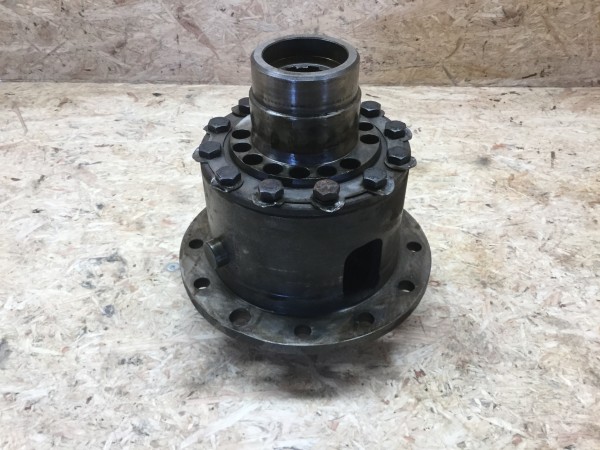 MAN 2K3 ZFA8/6 Getriebe Differential