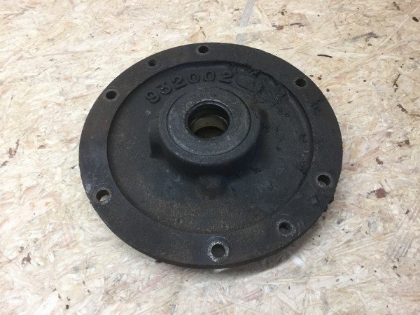 Fahr D17 A8 Getriebe Getriebedeckel 932002