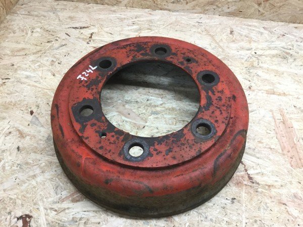 Fendt Dieselross F24 Bremstrommel links