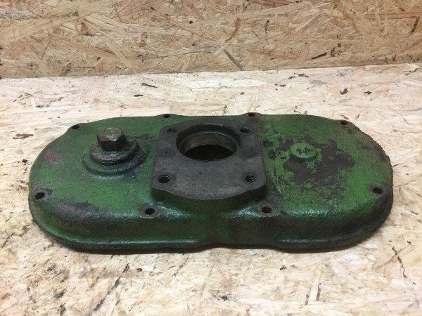 John Deere Lanz 300 Deckel für Ölpumpe