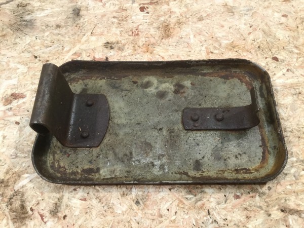 Bautz 300 Dieselschlepper Klemmdeckel