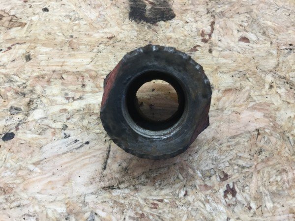 Mc Cormick D436 Kurbelwellenmutter 711069R1