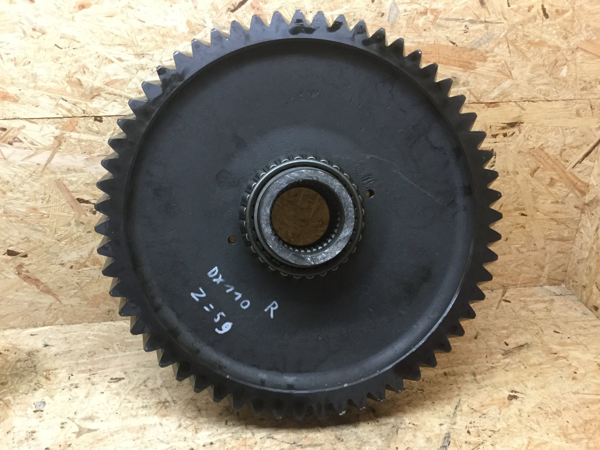 Deutz DX 110 Zahnrad Hinterachse rechts | Huber Parts